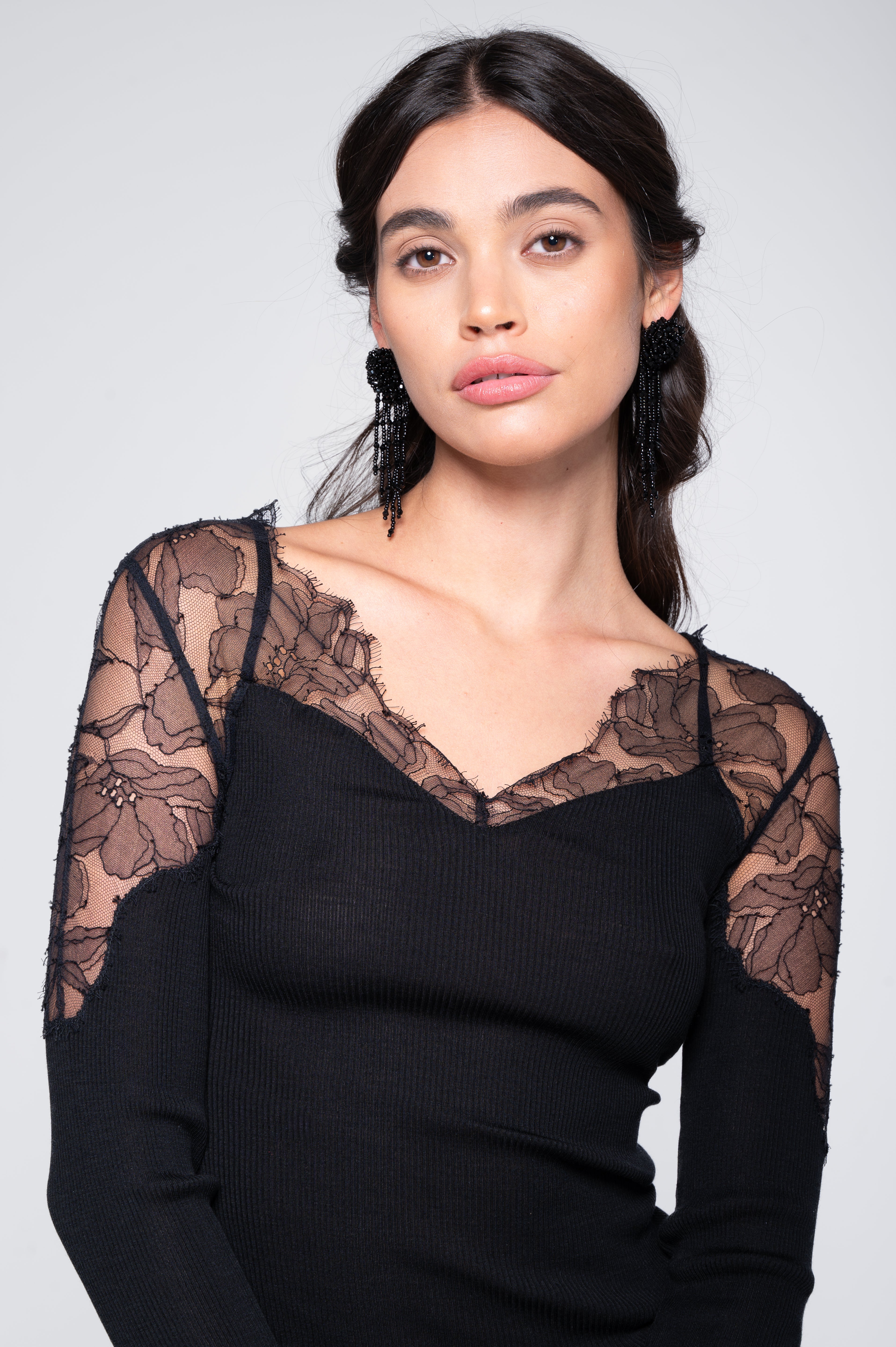 Longsleeves Woman70% Wool , 30% Silk 7602