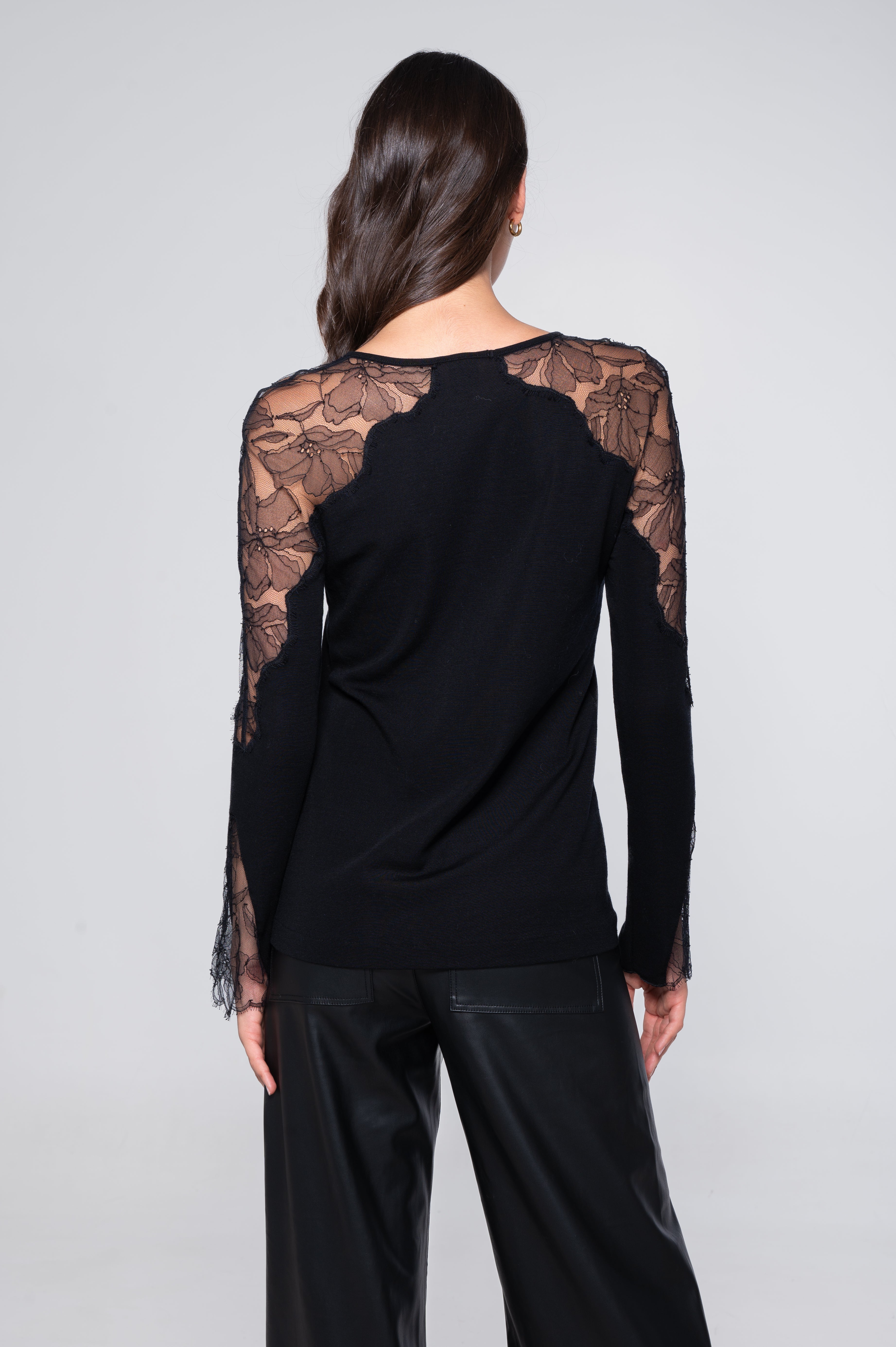 Longsleeves Woman70% Wool , 30% Silk 7603