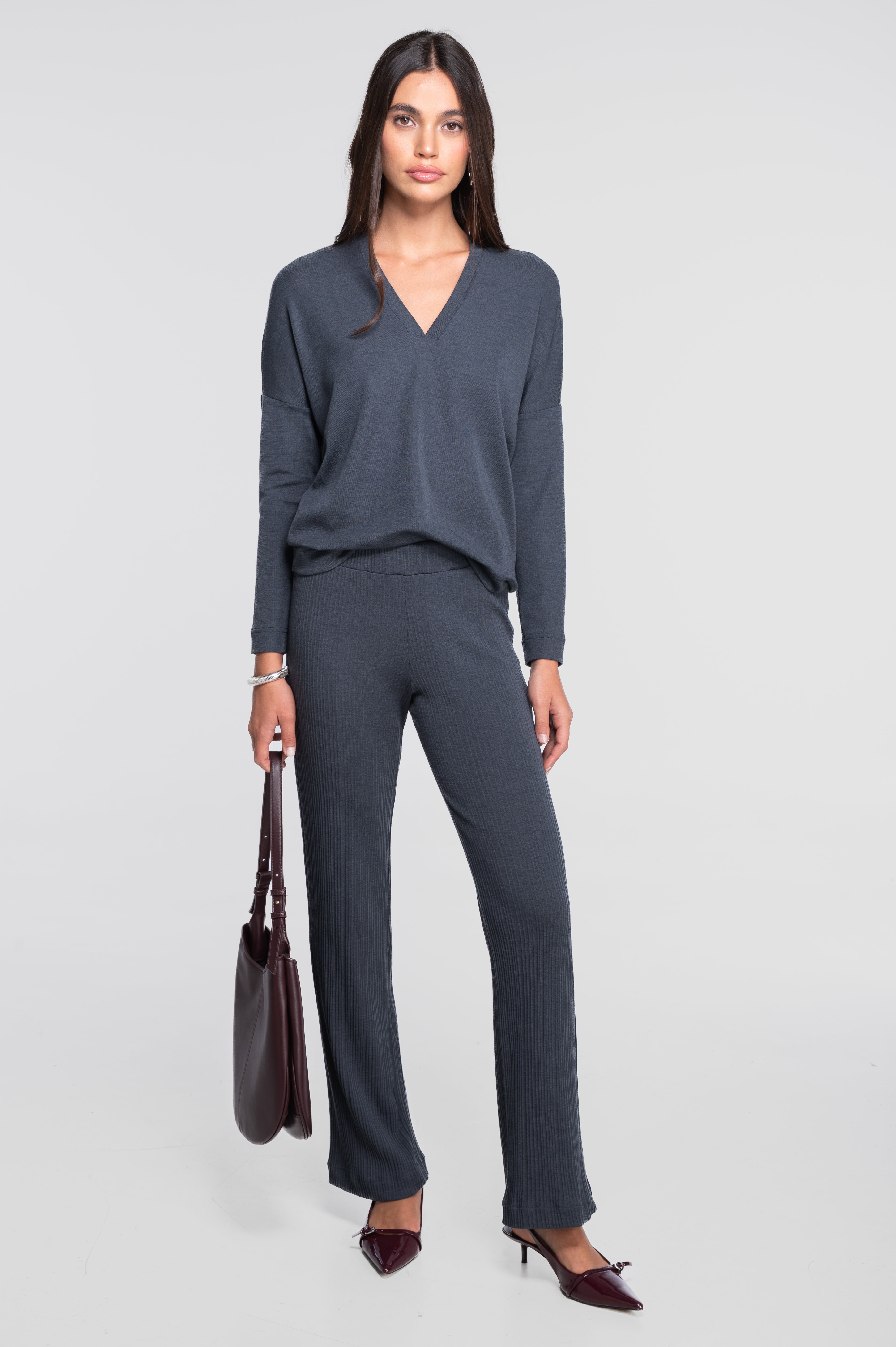 Wool and silk long sleeves V neck shirt 7636