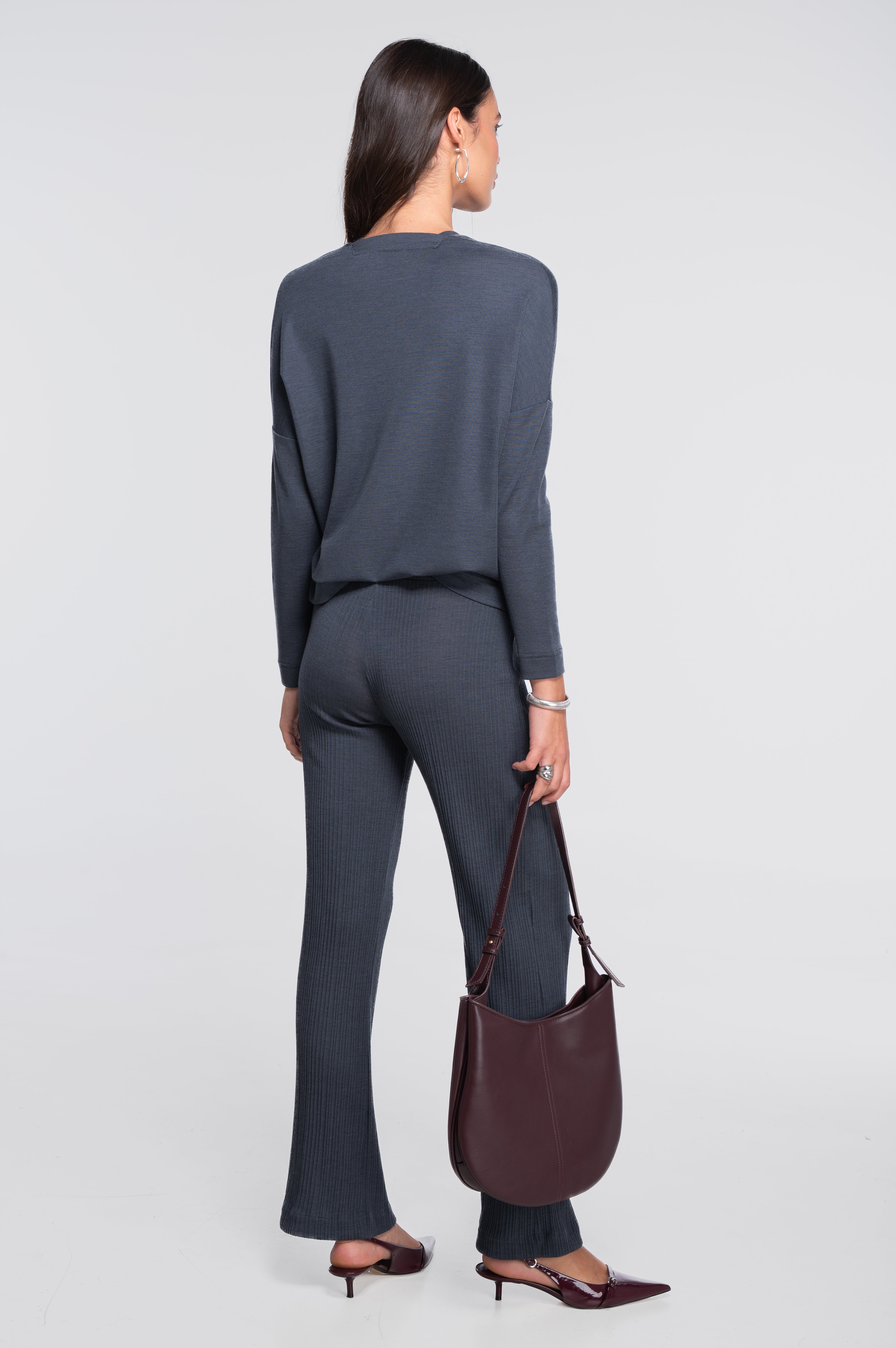 Wool and silk long sleeves V neck shirt 7636