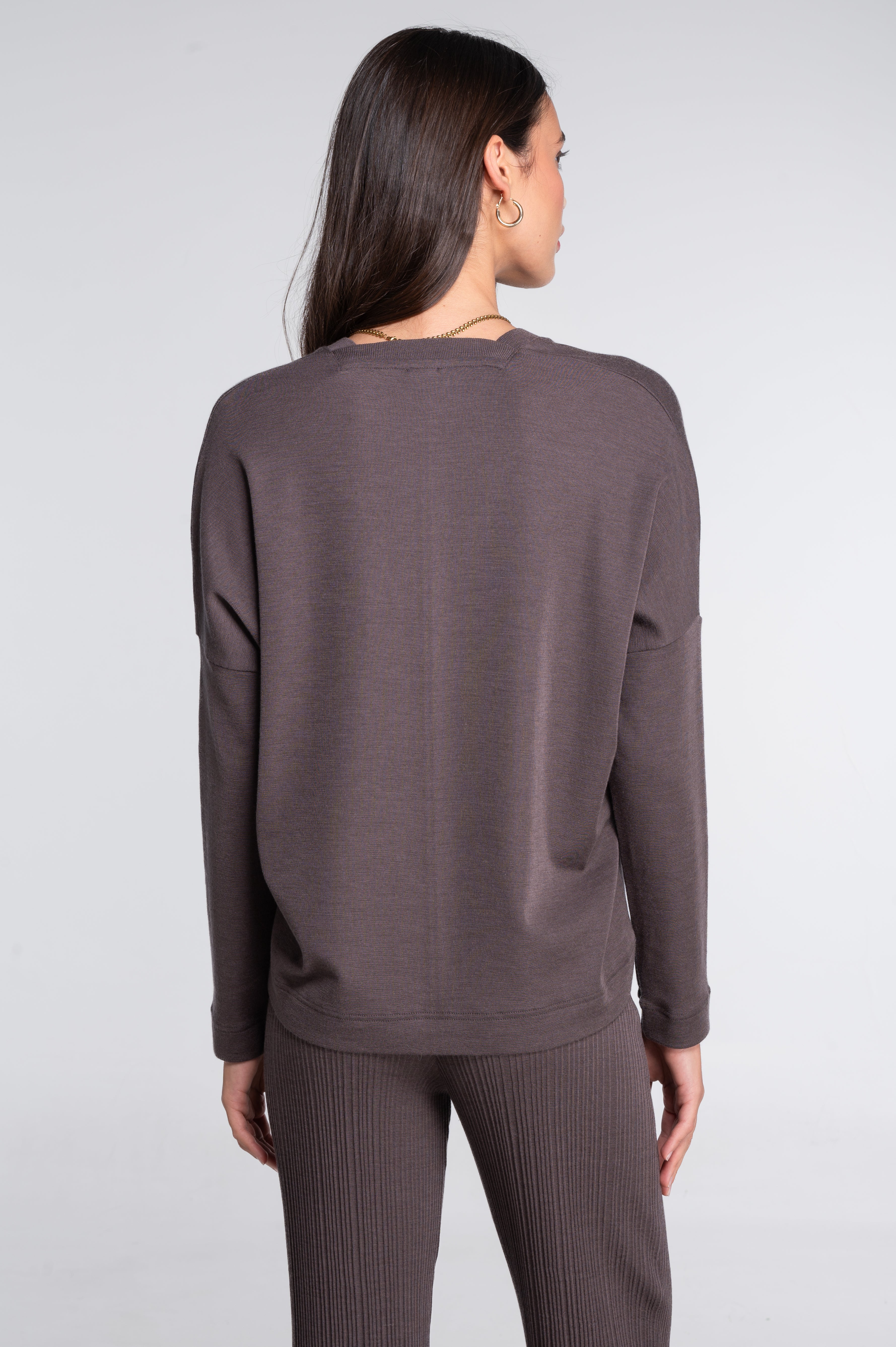 Wool and silk long sleeves V neck shirt 7636