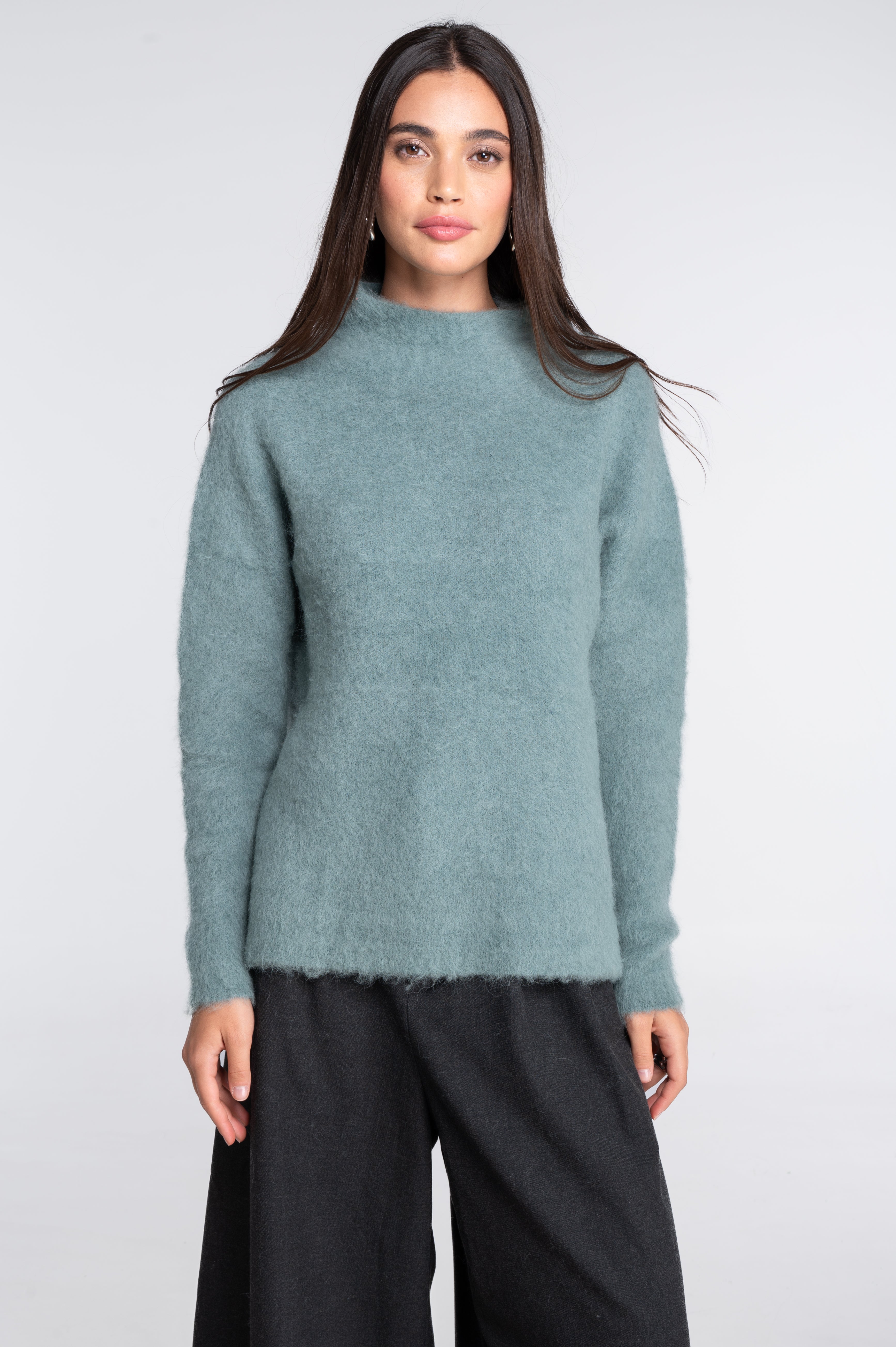 Mock neck pullover in alpaca blend 7666