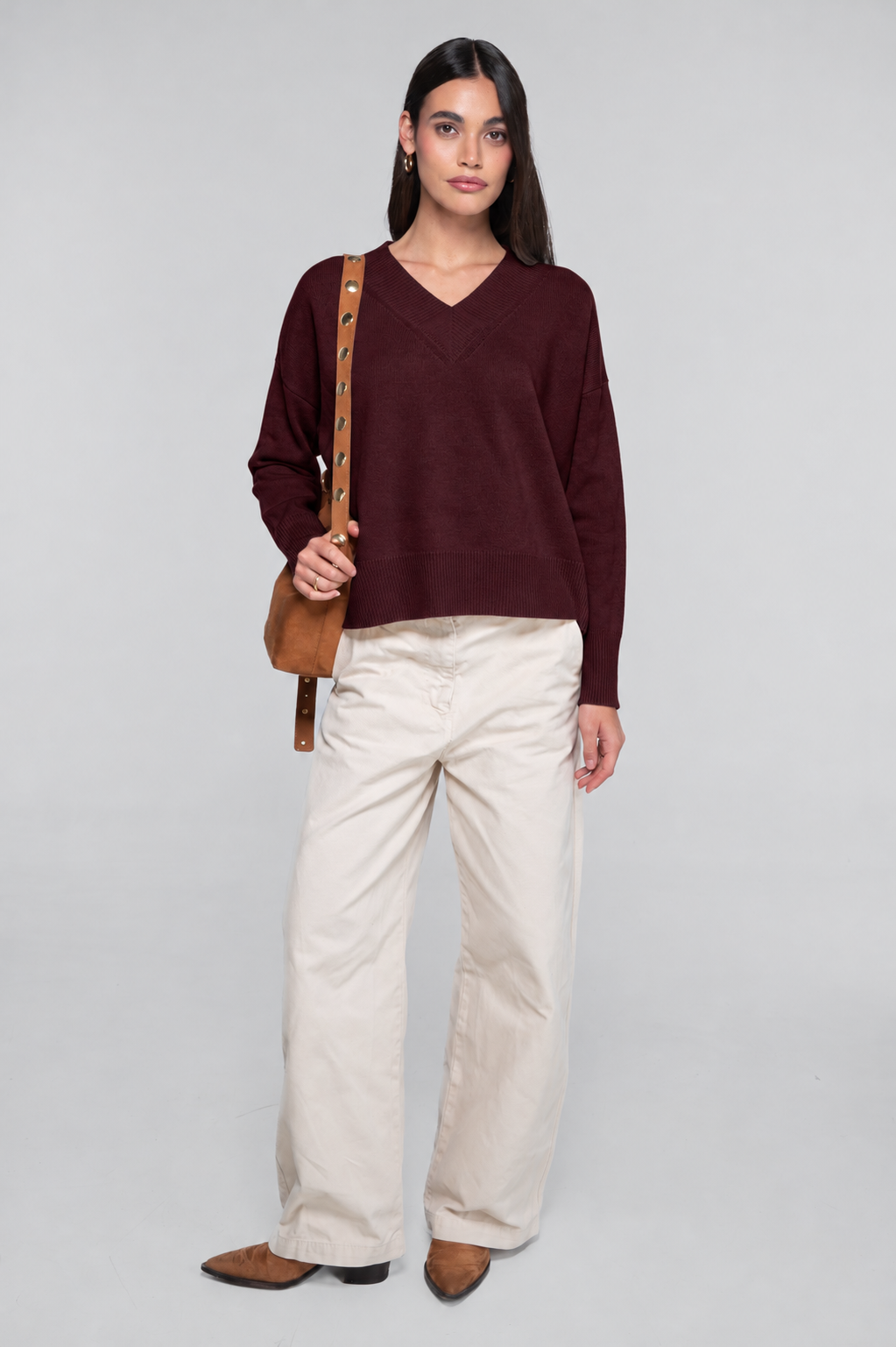 V neck pullover in pure carded wool 7672