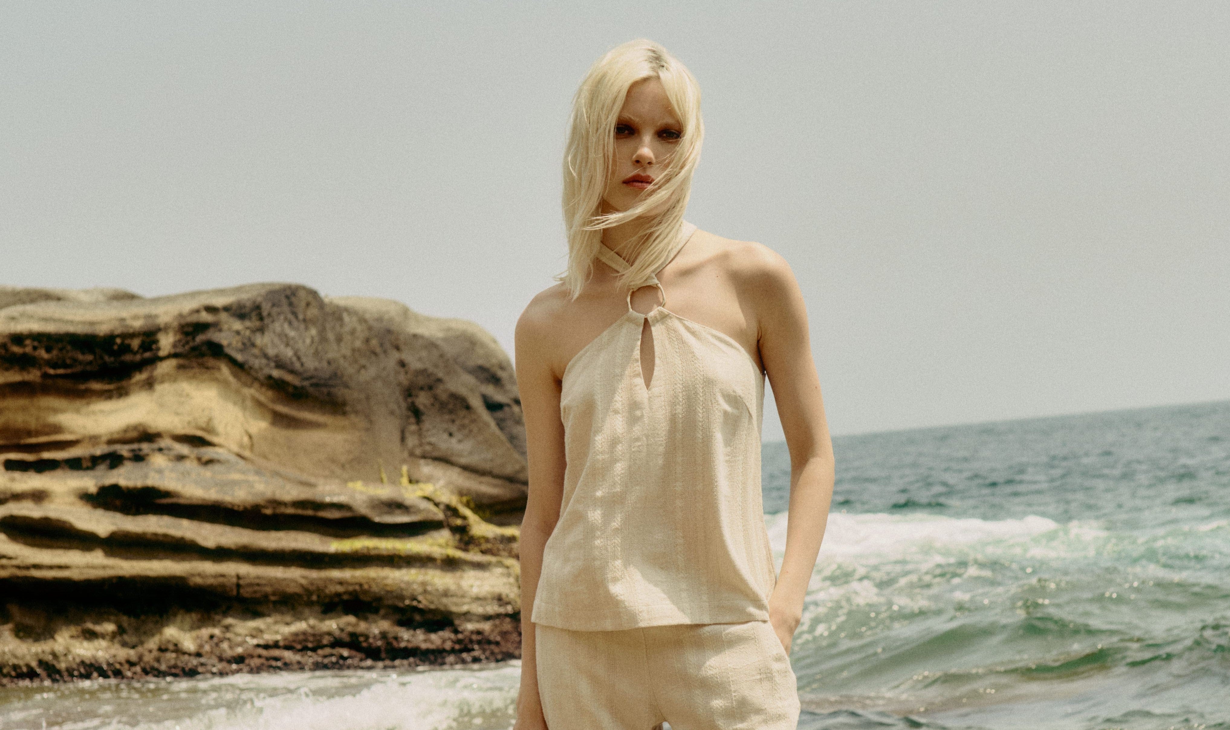 Cotton jacquard halter neck top 7730