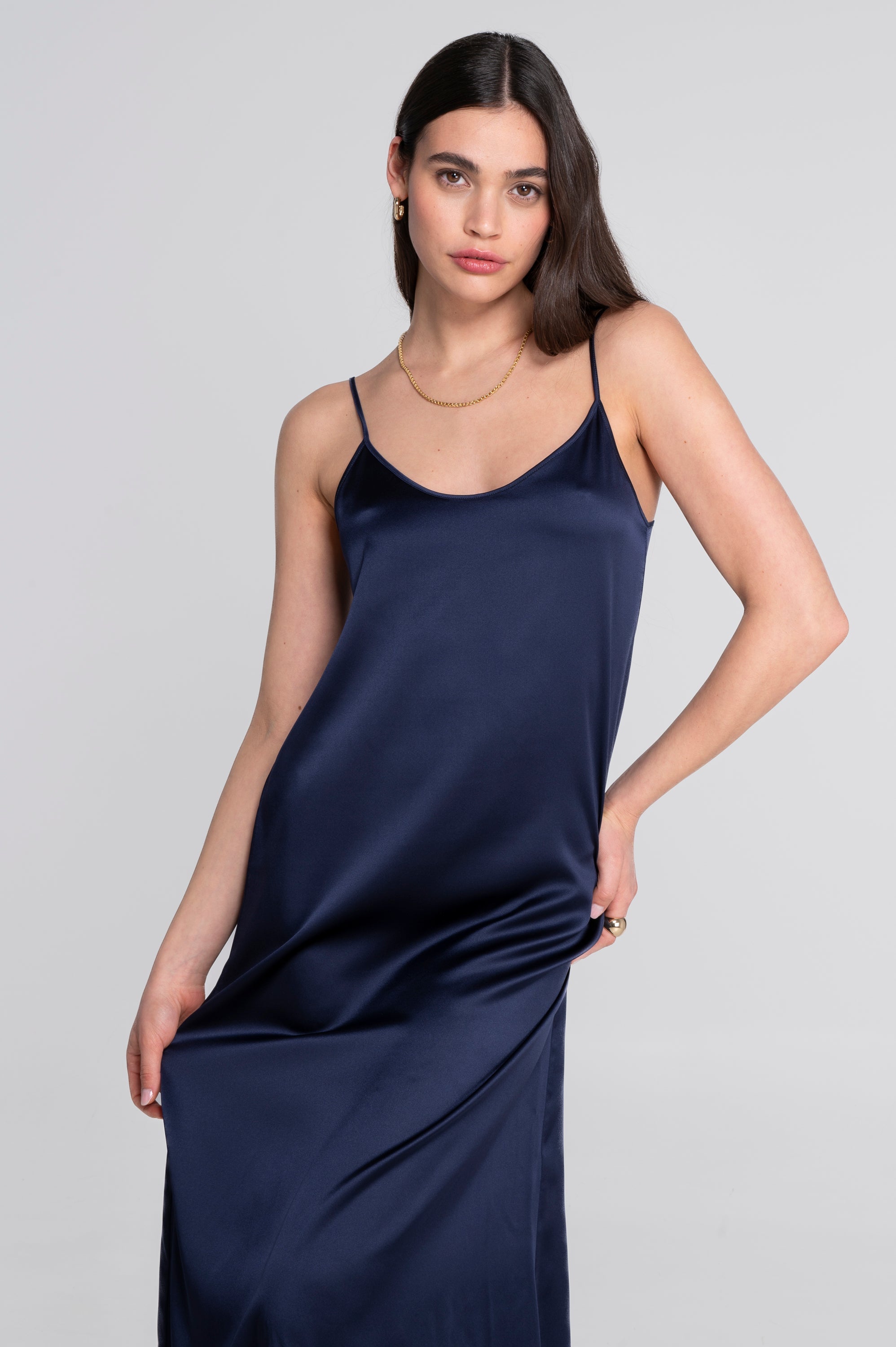 Robe nuisette longue en soie stretch 10311