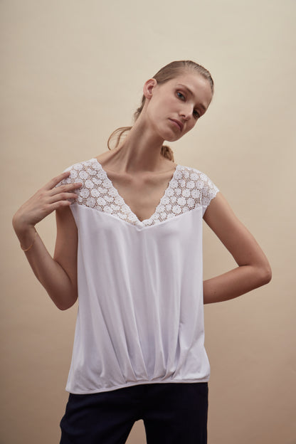 Top with macramè v-neck 1326 - Oscalito