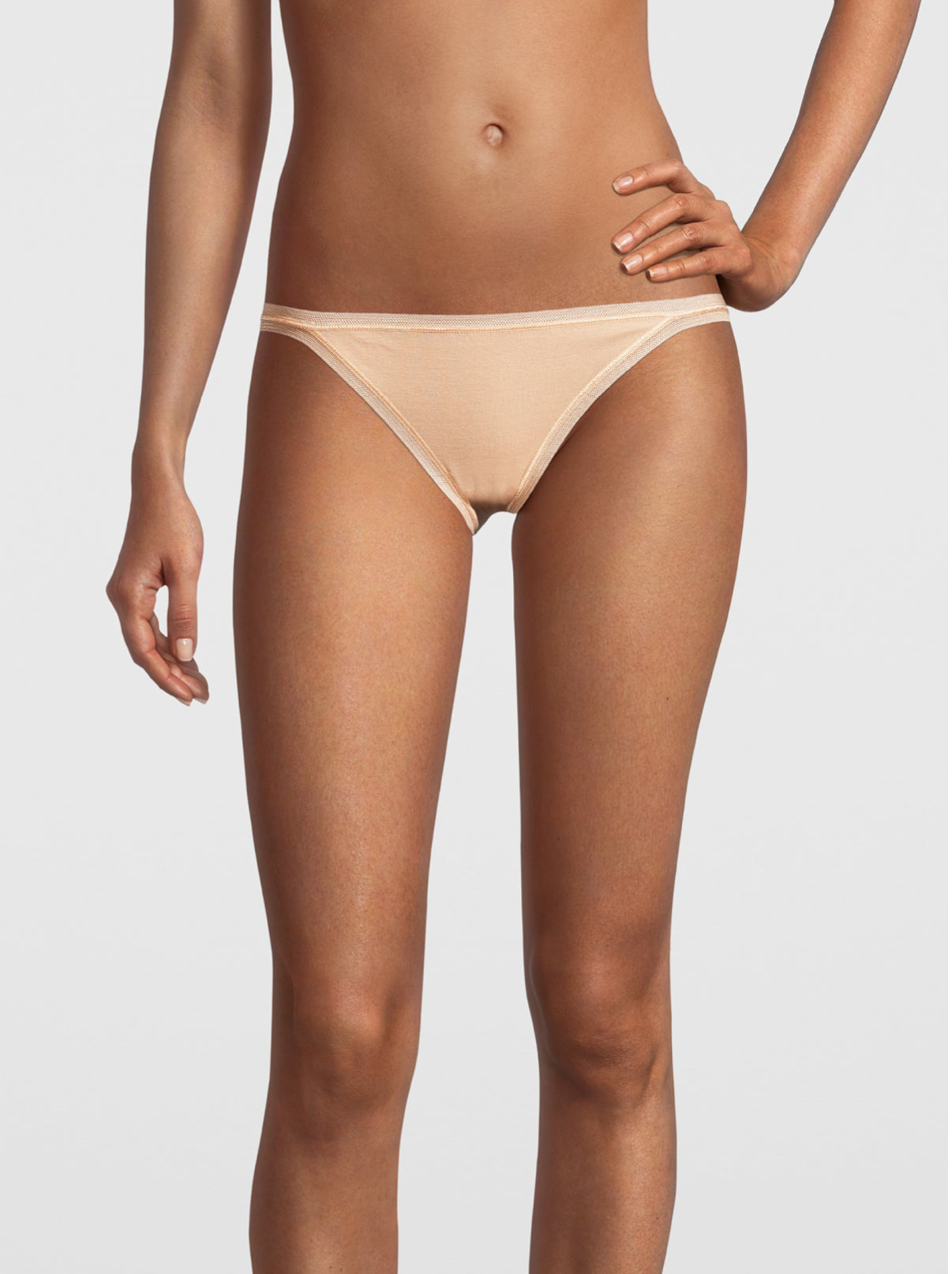 Thong with thin side stripes 300 - Oscalito