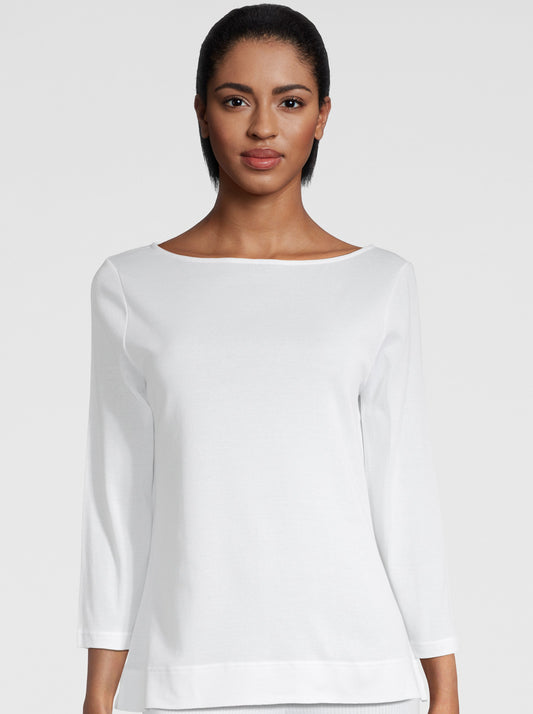 Woman White shirt in filoscozia