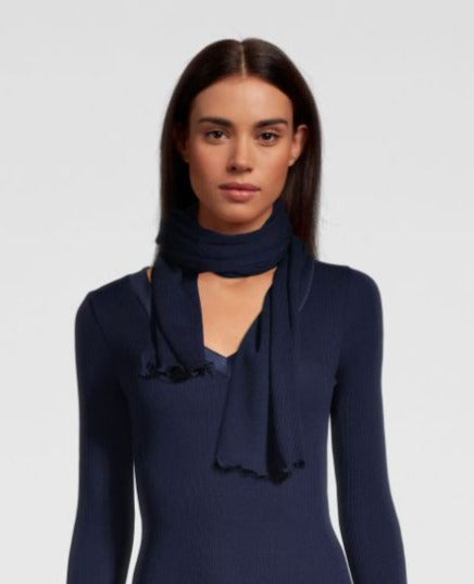 Front Woman Blue Scarf