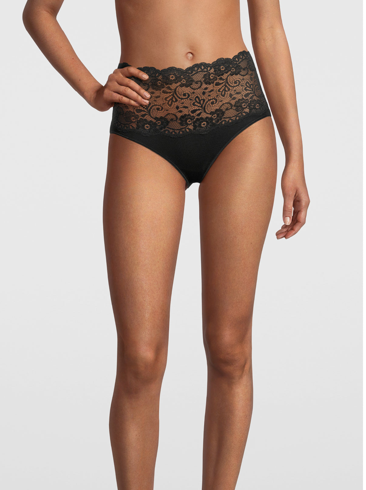 Front black Briefs in cotton with leavers lace