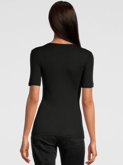 Back black T-shirt made of pure Egyptian Makò cotton